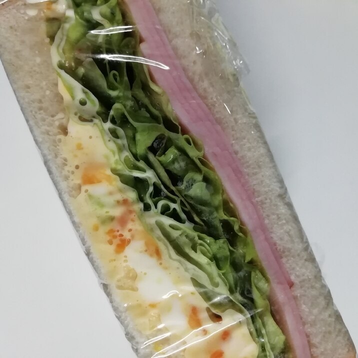 サンドイッチ*レンジでハム卵